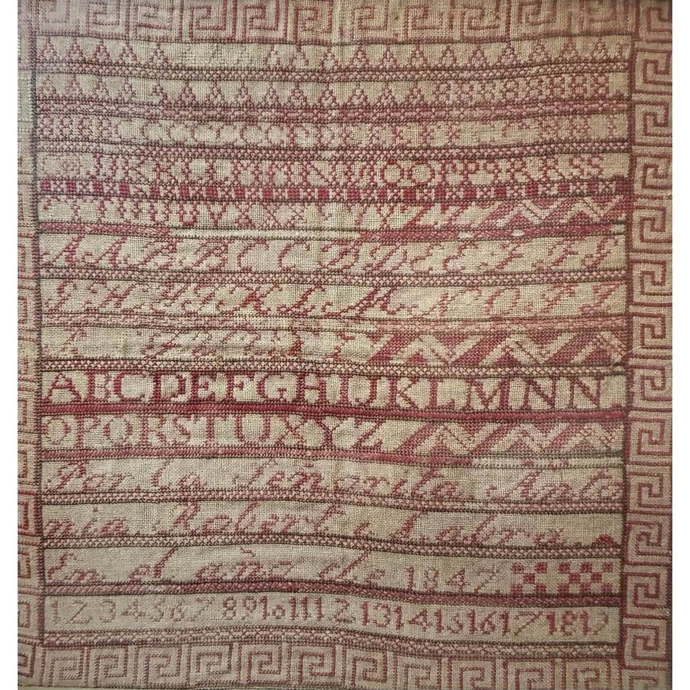 Siren Stitchworks POR LA SEÑORITA ANTONIA Redwork Alphabet Sampler Pattern